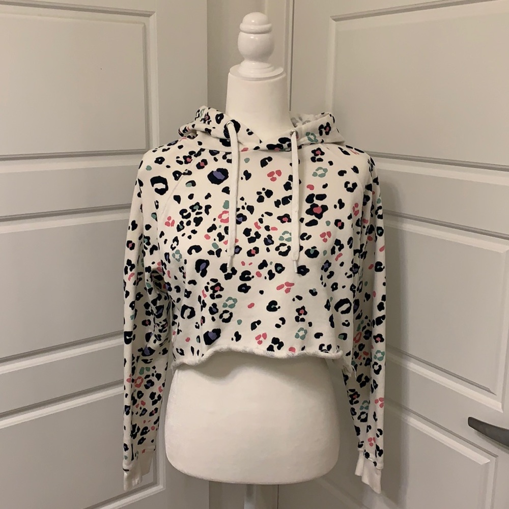 Pastel the leopard print crop top hoodie